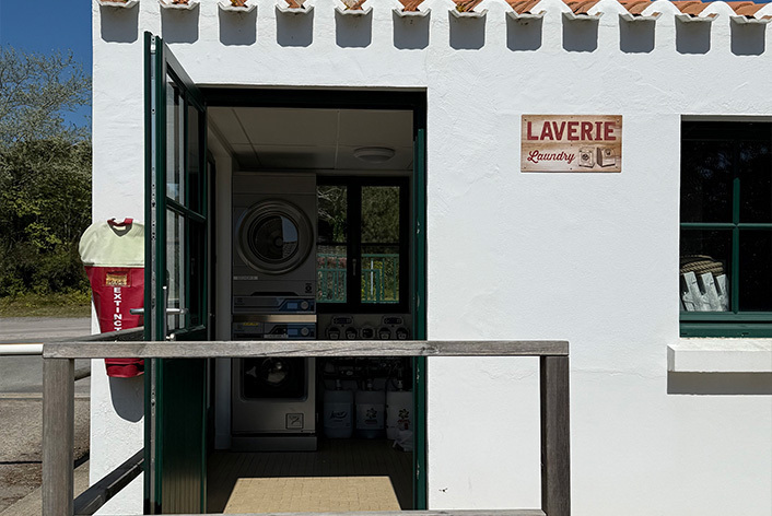 laverie-tornade-bleue-yeu-5